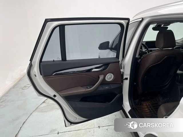 BMW X1 id 4275973 из Китая 14