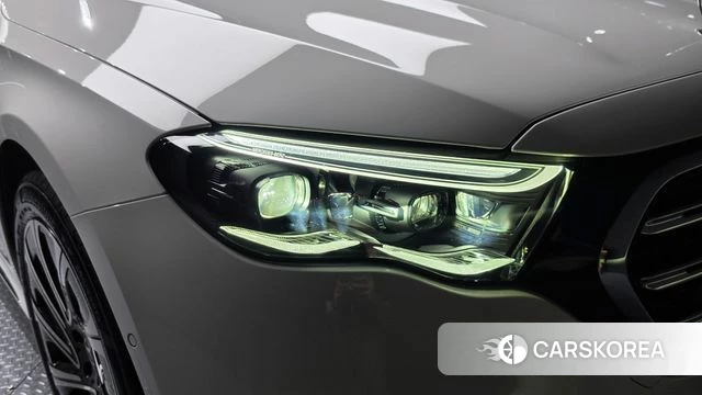 Mercedes-Benz E-Class W214 id 4681400 из Кореи 14