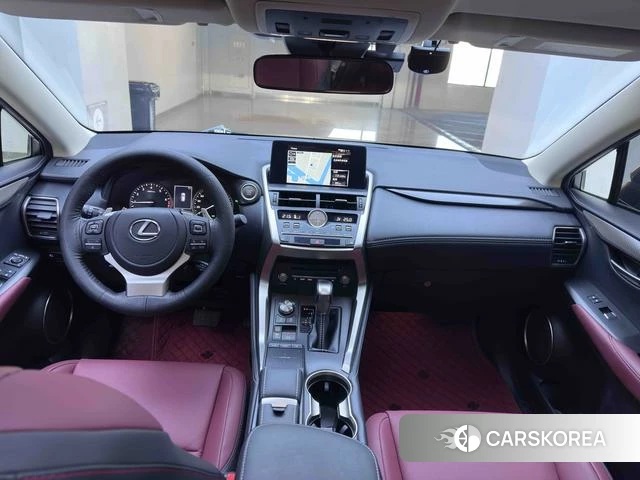 Lexus NX id 4241145 из Китая 14