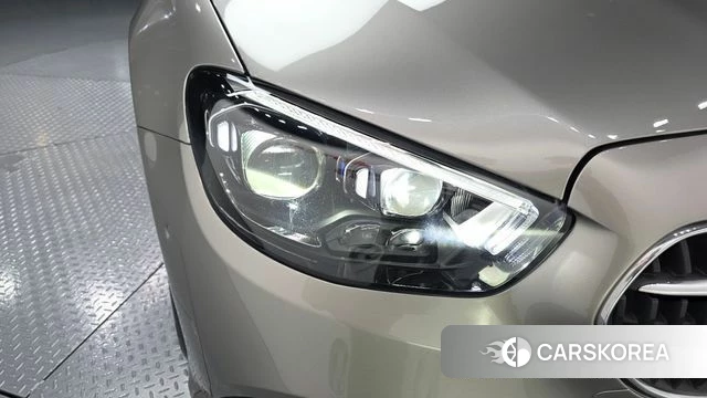 Mercedes-Benz E-Class W213 id 4716244 из Кореи 14
