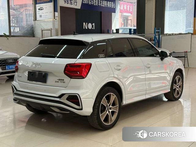 Audi Q2L id 4279048 из Китая 14