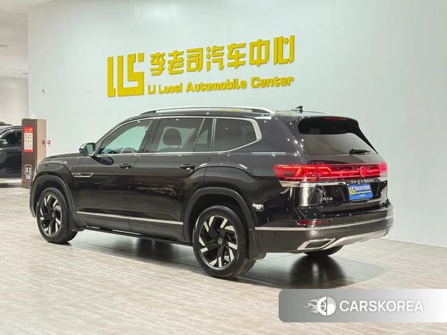 Volkswagen Tourang id 4261911 из Китая 14