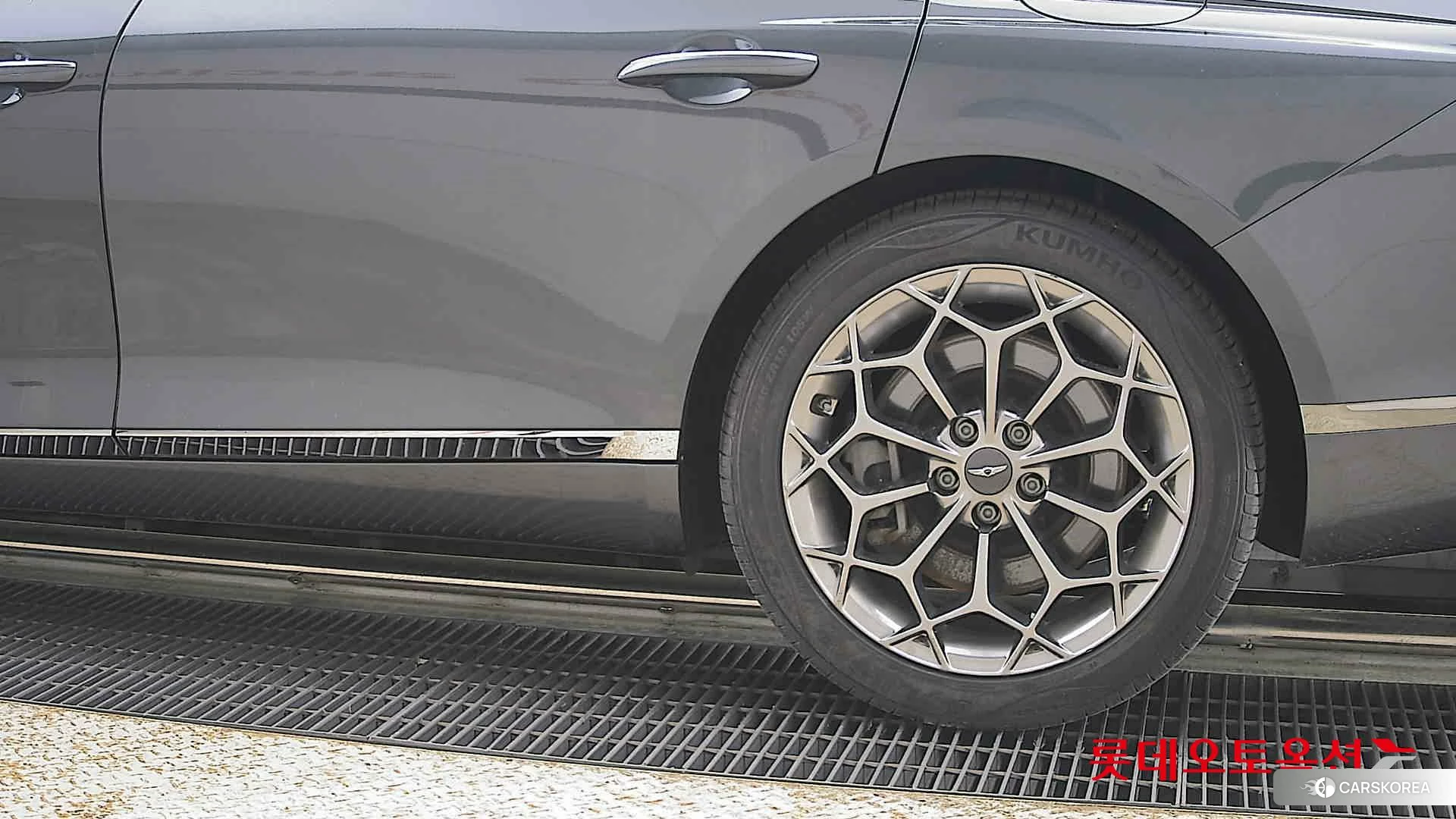 Hyundai G80 id 4289403 из Кореи 14