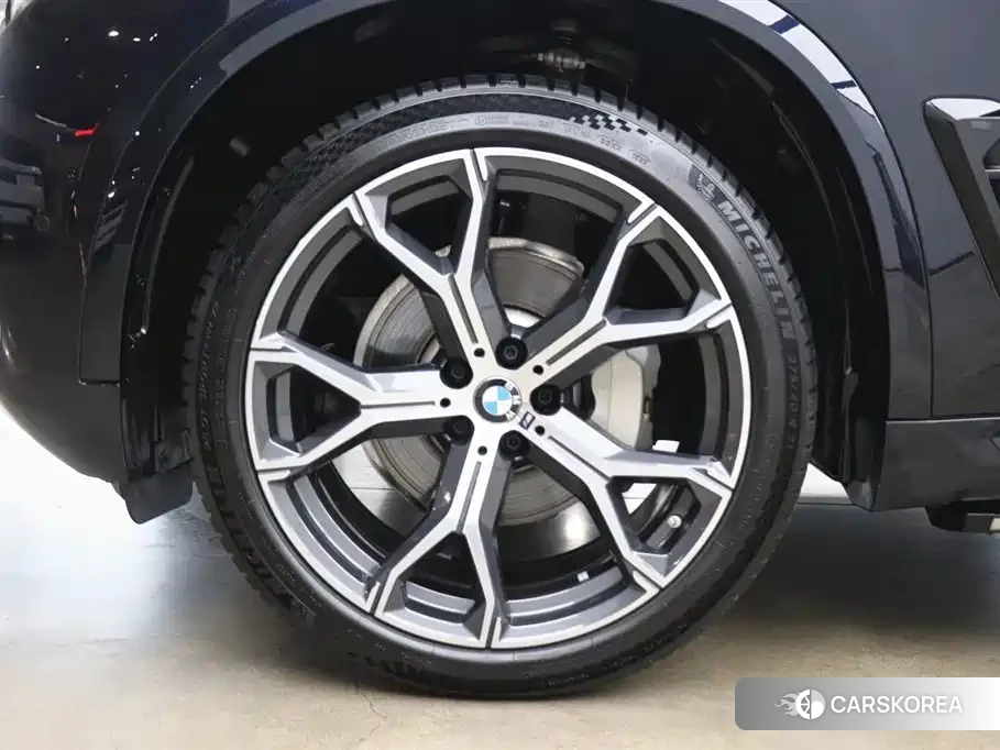 BMW X5 id 4570424 из Китая 14