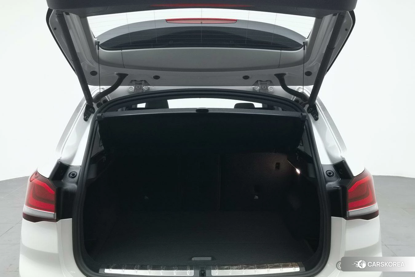 BMW X1 id 4467356 из Китая 14