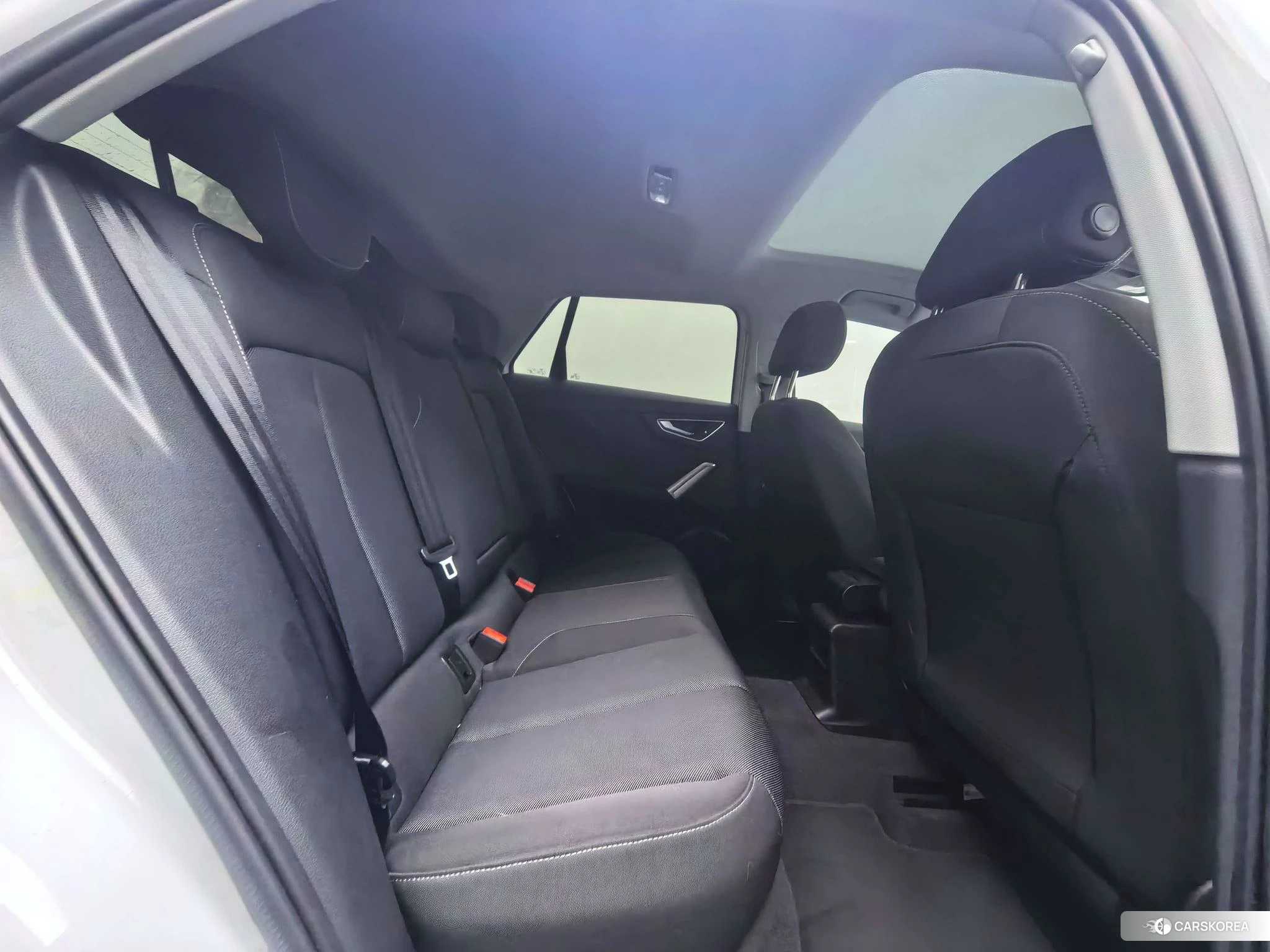 Audi Q2L id 4493097 из Китая 14