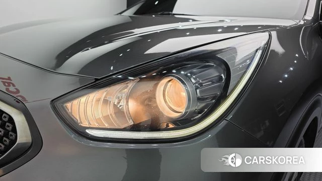 Kia Niro id 4502794 из Кореи 14