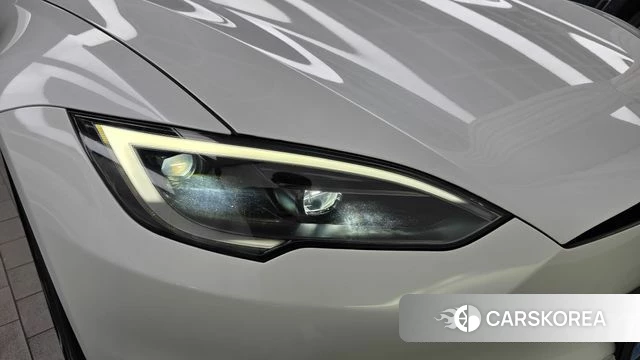 Tesla Model S id 4768125 из Кореи 14