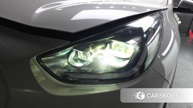Kia Niro Plus id 4302647 из Кореи 14