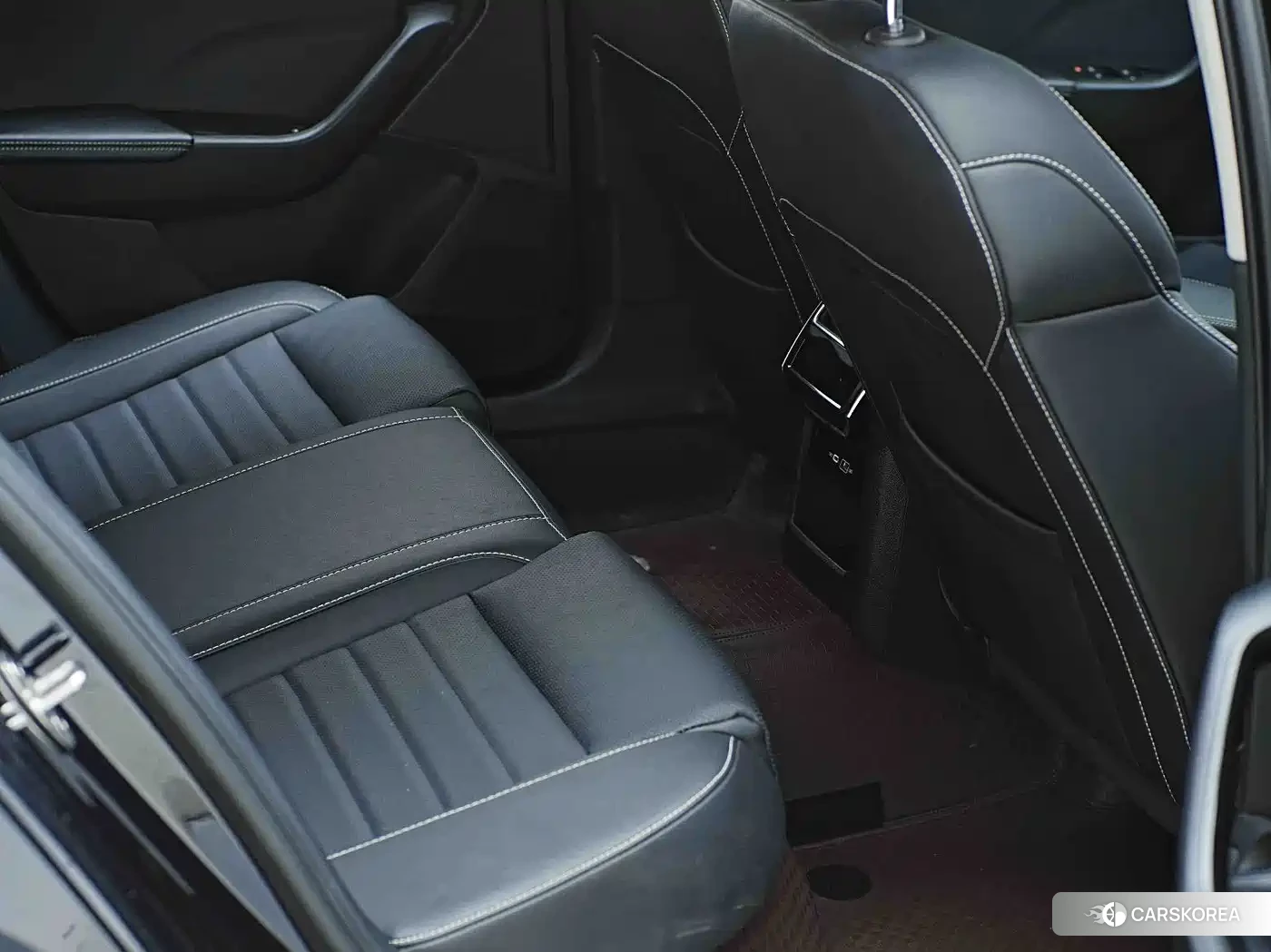 Skoda Superb id 4583717 из Китая 14