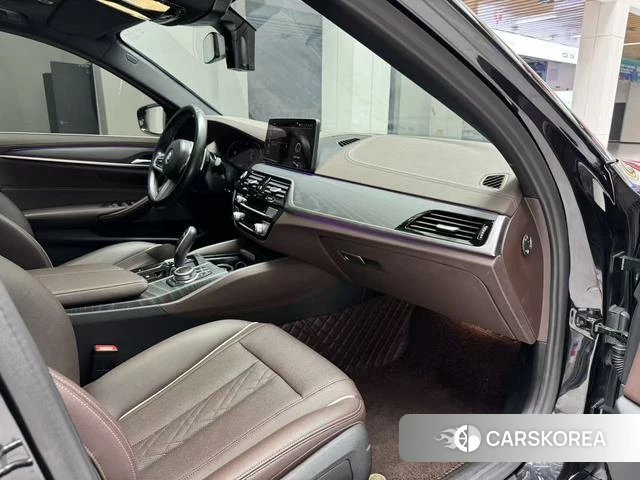 BMW 5 series id 4254642 из Китая 14