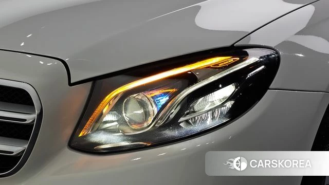Mercedes-Benz E-Class W213 id 4677483 из Кореи 14