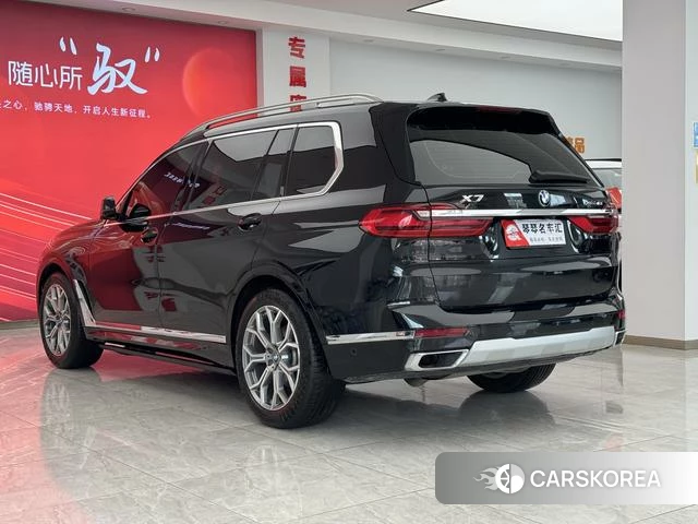 BMW X7 id 4258716 из Китая 14
