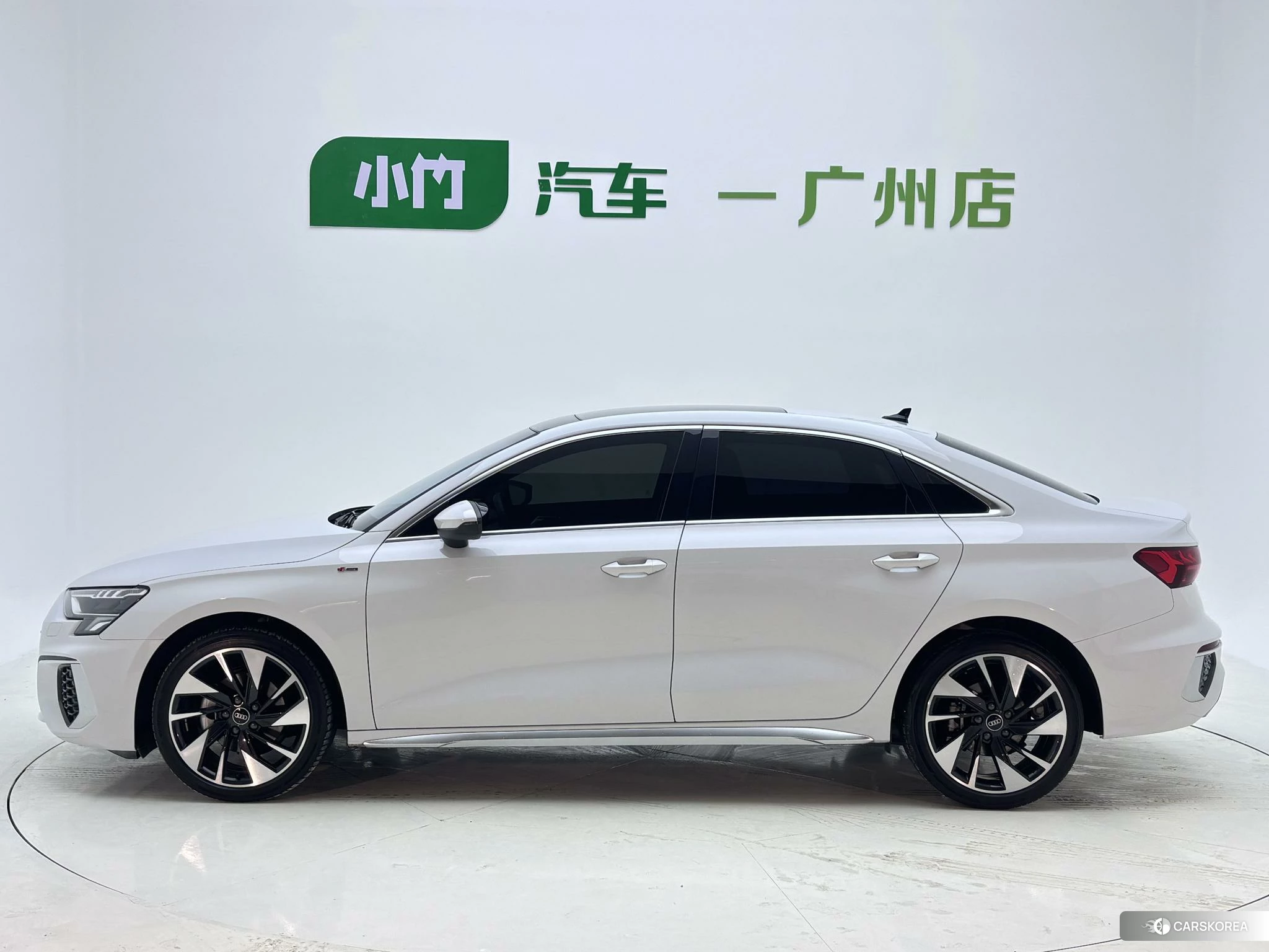 Audi A3 id 4510859 из Китая 14