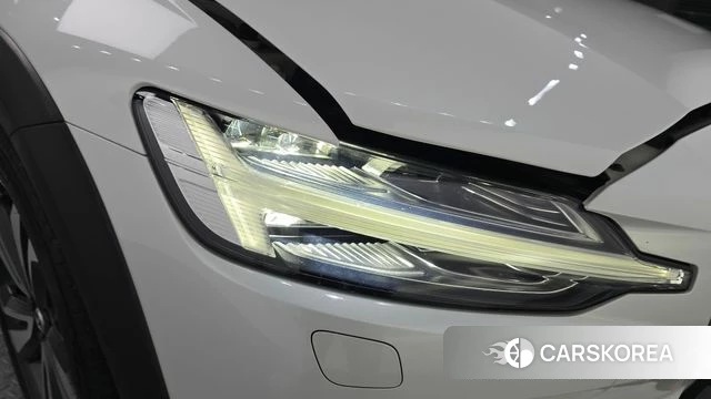 Volvo V60 Cross-Country 2nd Generation id 4362654 из Кореи 14