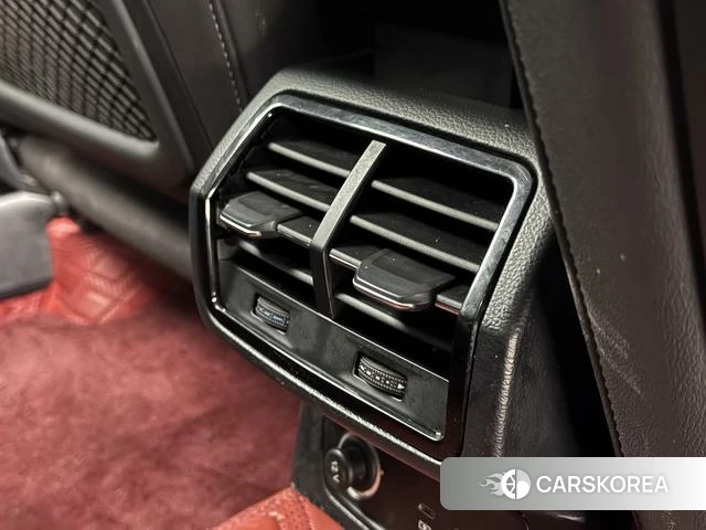 Audi Q3 Sportback id 4273081 из Китая 14