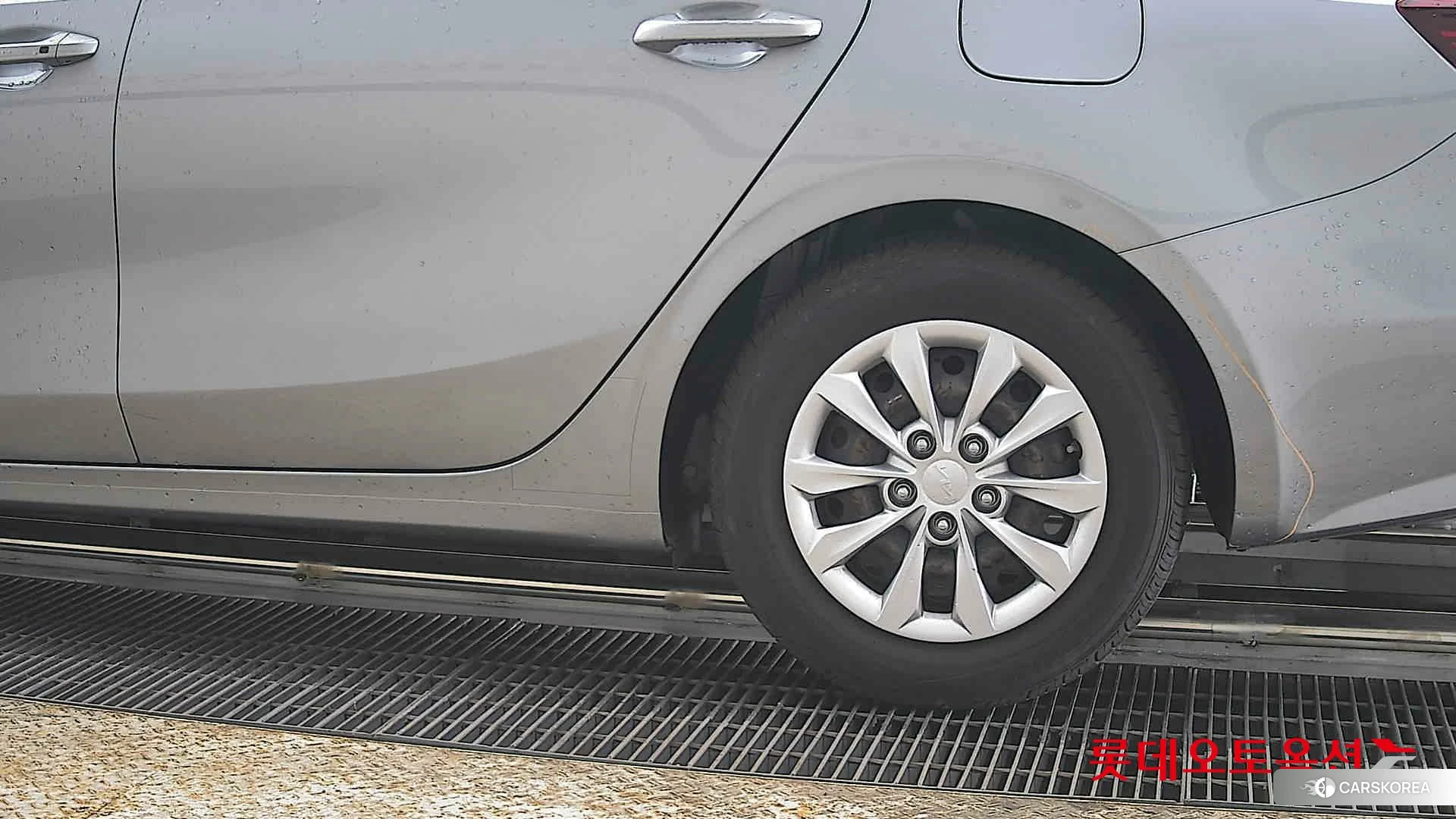 Kia K3 id 3869426 из Кореи 14