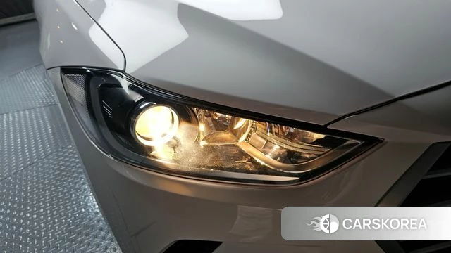 Hyundai Avante AD id 4447837 из Кореи 14