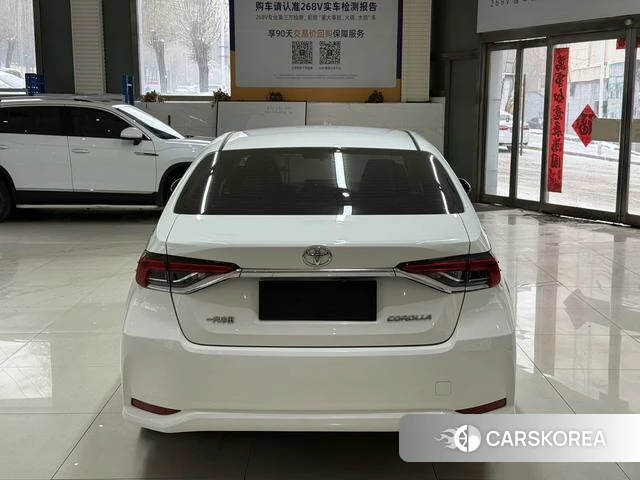 Toyota Corolla id 4207722 из Китая 14