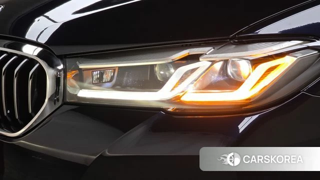 BMW 5 Series (G30) id 4618656 из Кореи 14