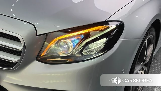 Mercedes-Benz E-Class W213 id 4581233 из Кореи 14