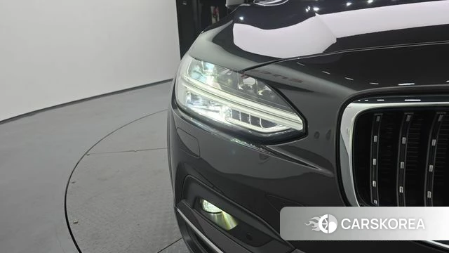 Volvo V90 Cross-Country id 4445736 из Кореи 14