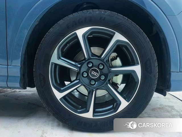Audi Q3 Sportback id 4227353 из Китая 14