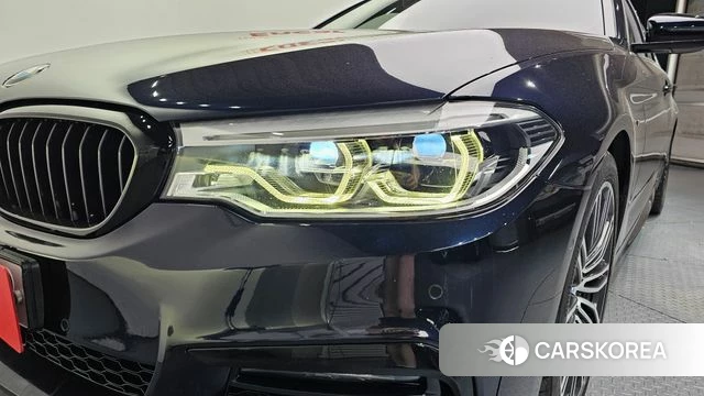 BMW 5 Series (G30) id 4794565 из Кореи 14