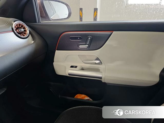 Mercedes-Benz EQA id 4329066 из Китая 14