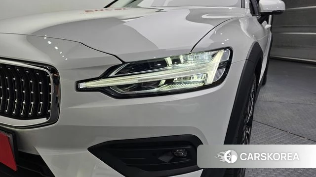 Volvo V60 Cross-Country 2nd Generation id 4853395 из Кореи 14