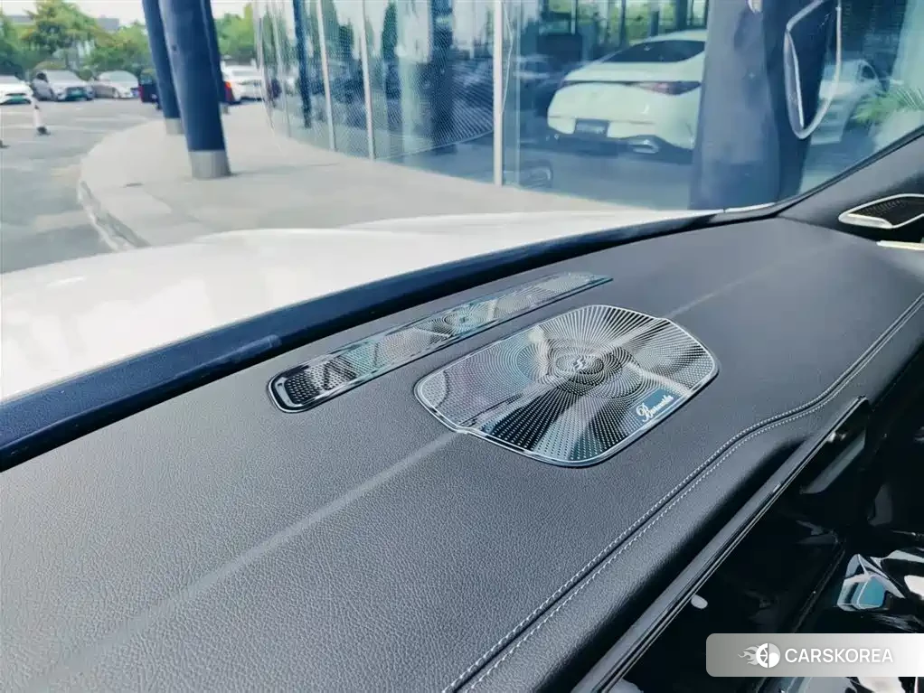 Mercedes-Benz GLB id 4546281 из Китая 14