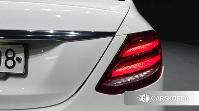 Mercedes-Benz E-Class W213 id 4637544 из Кореи 14