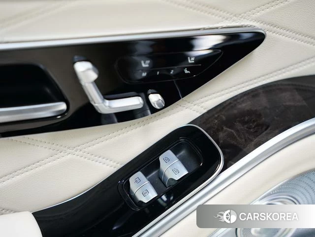 Mercedes-Benz Maybach S-class id 4275345 из Китая 14