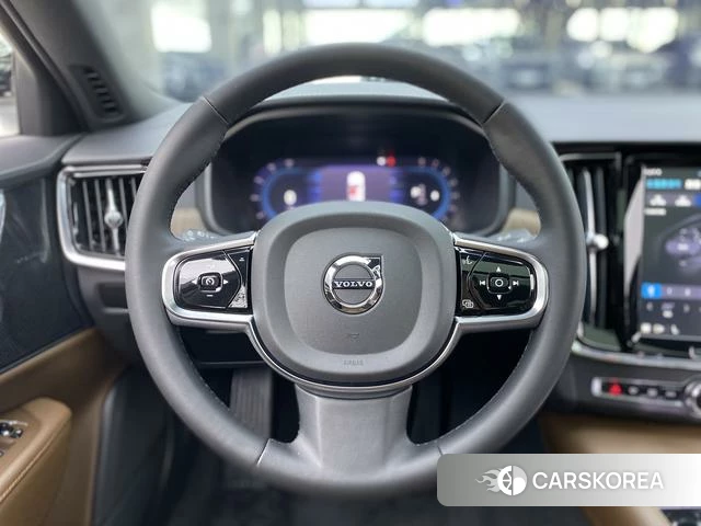 Volvo S90 id 3889972 из Китая 14