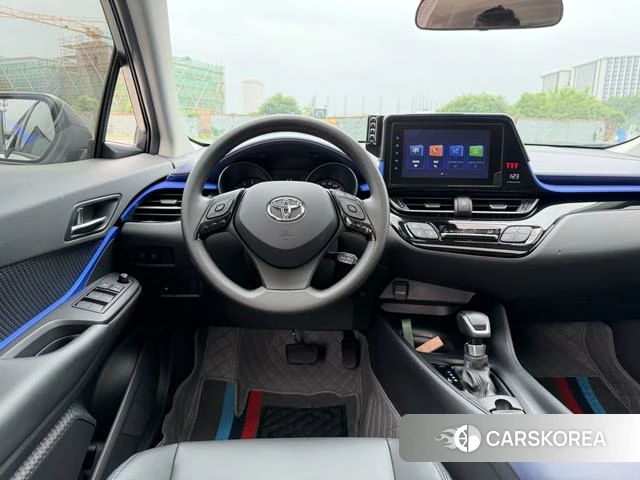Toyota C-HR id 4348824 из Китая 14