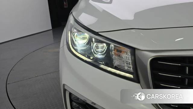 Kia The New Carnival id 4581550 из Кореи 14