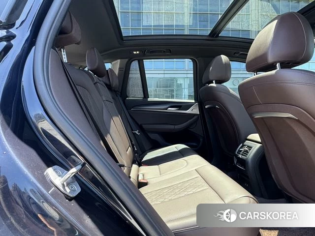 BMW X3 id 4275991 из Китая 14