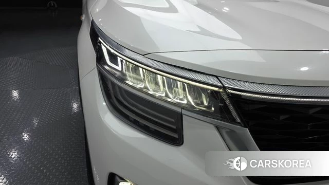 Kia Seltos id 4281971 из Кореи 14