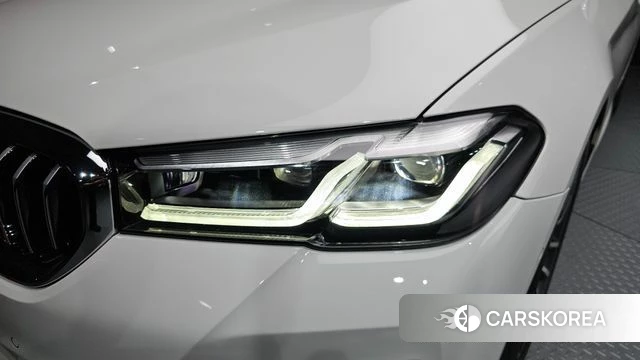 BMW 5 Series (G30) id 4224505 из Кореи 14