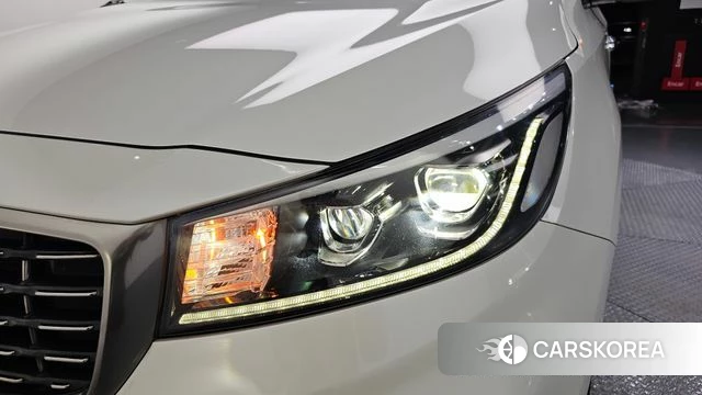 Kia The New Carnival id 4923570 из Кореи 14