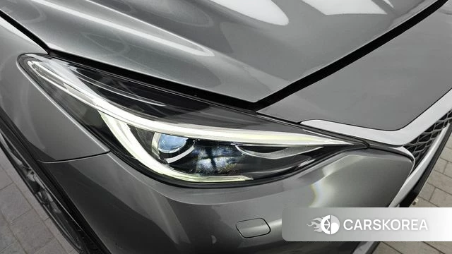 Infiniti Q30 id 4310778 из Кореи 14