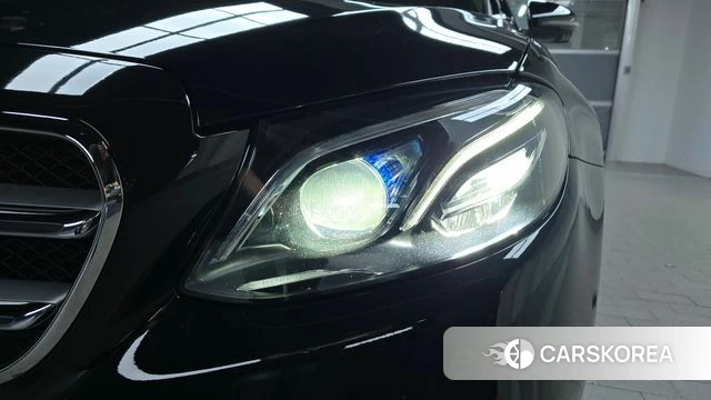 Mercedes-Benz E-Class W213 id 4530761 из Кореи 14