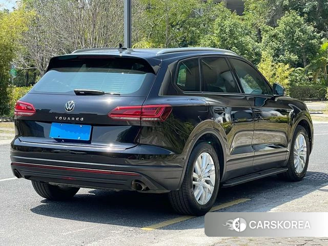 Volkswagen Touareg id 4276678 из Китая 14