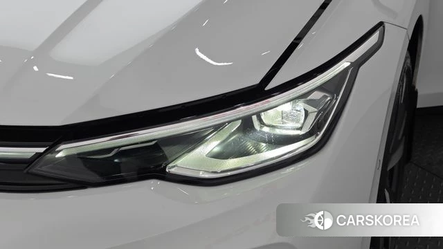 Volkswagen Golf 8th Generation id 4870496 из Кореи 14