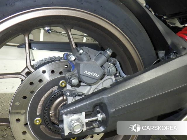 Проданный Honda CB650R id 3995125 из Японии, фото 14