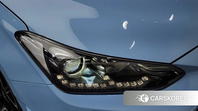 Hyundai Veloster (JS) id 4610014 из Кореи 14