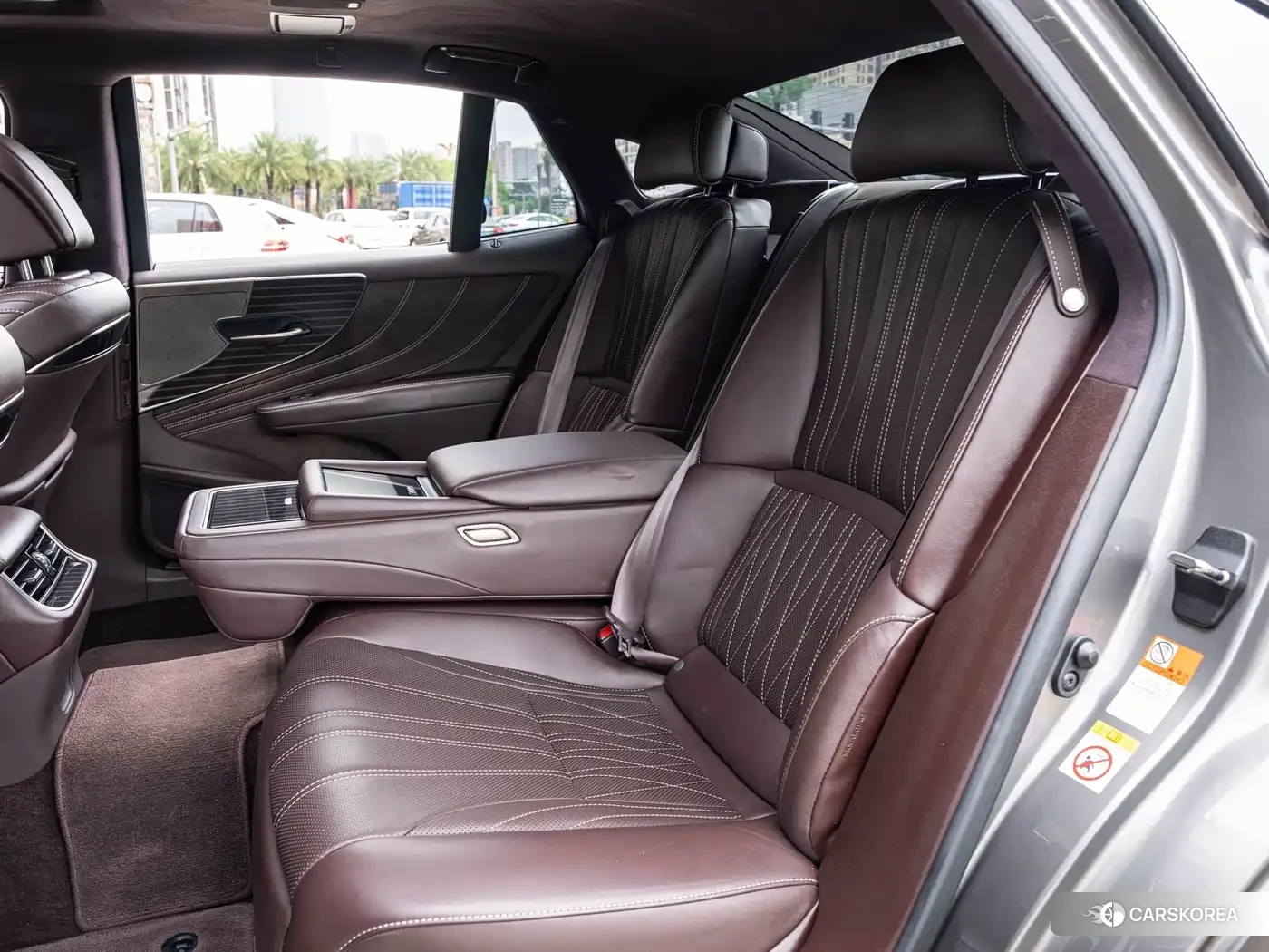 Lexus LS id 4553721 из Китая 14