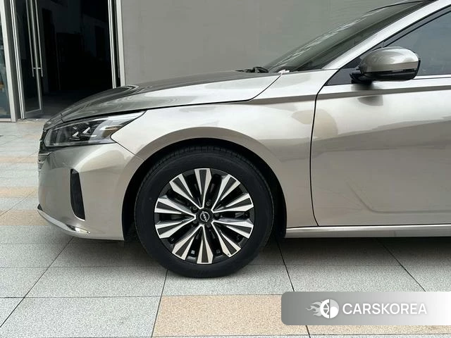Nissan Teana id 4227338 из Китая 14