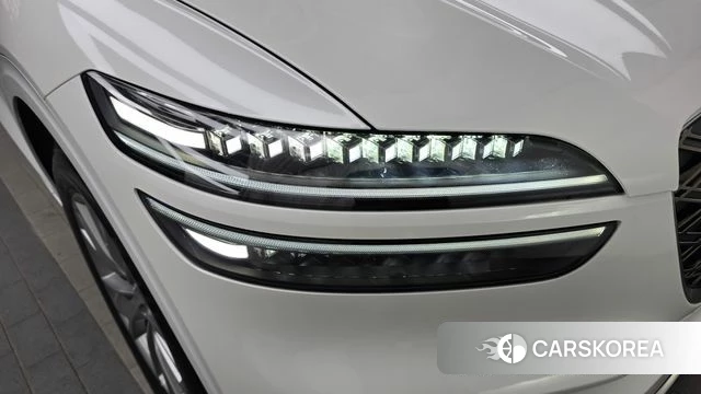 Genesis GV70 id 4645267 из Кореи 14
