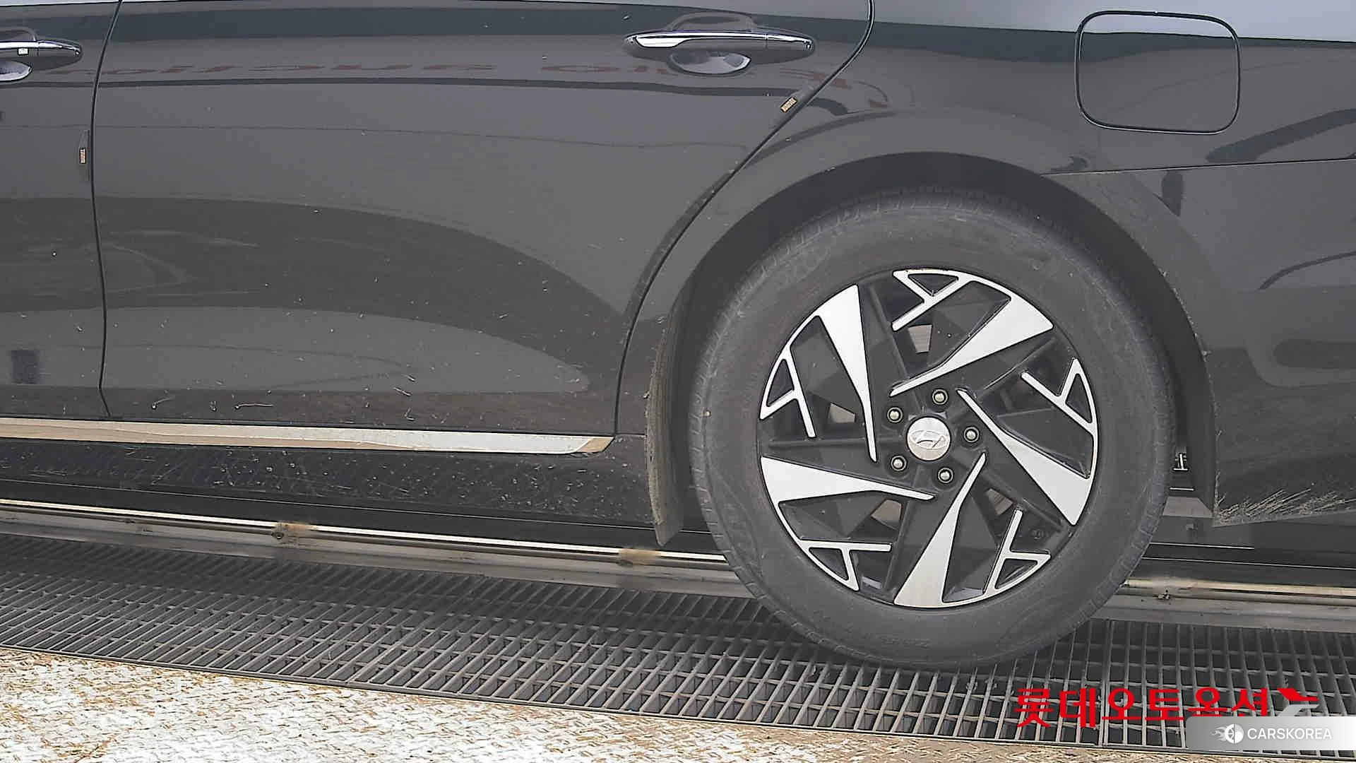 Hyundai Grandeur Hybrid id 3875807 из Кореи 14